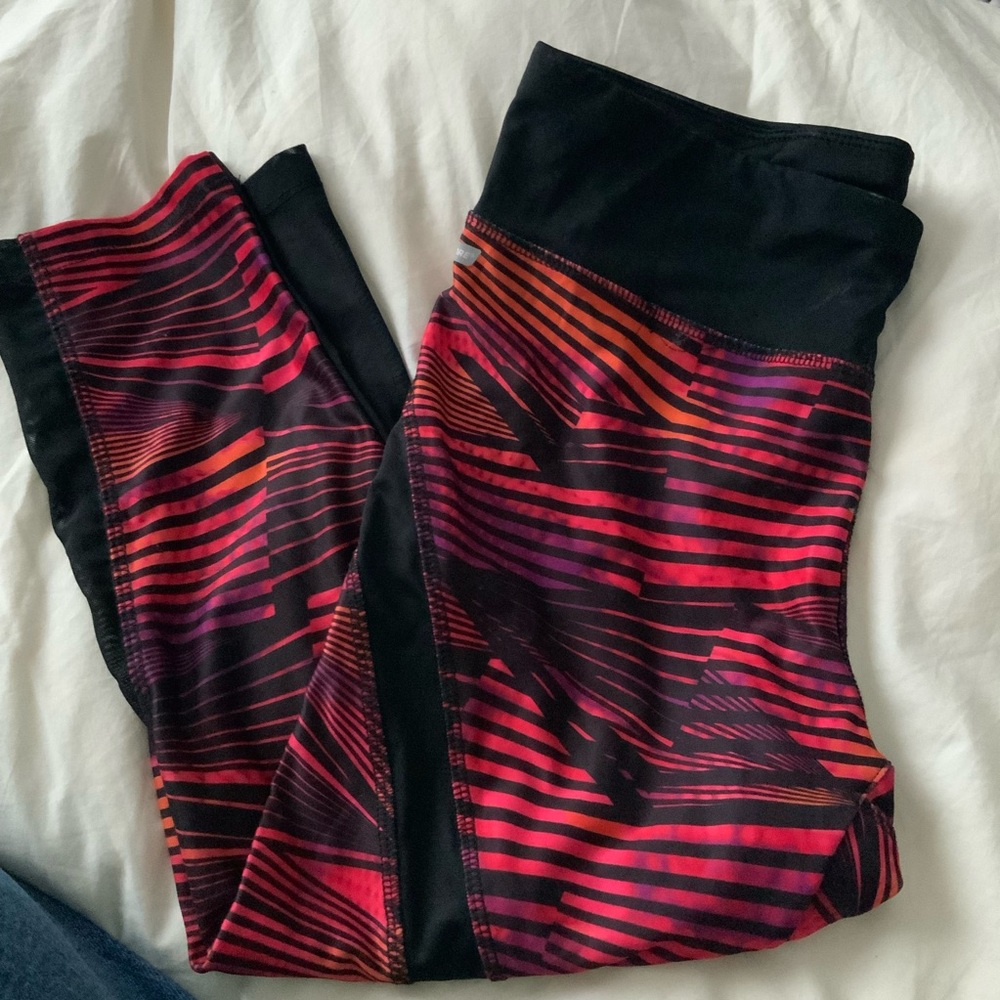 Danskin now leggings small